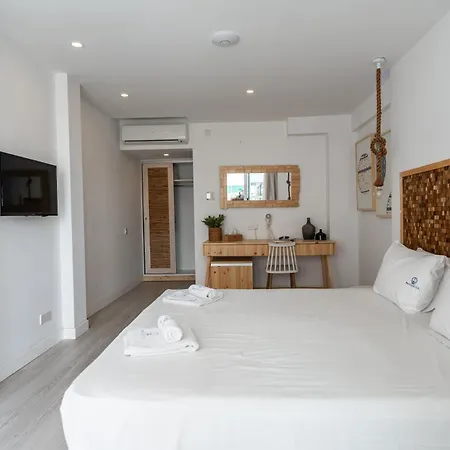 Blue Harbour Boutique Agia Napa